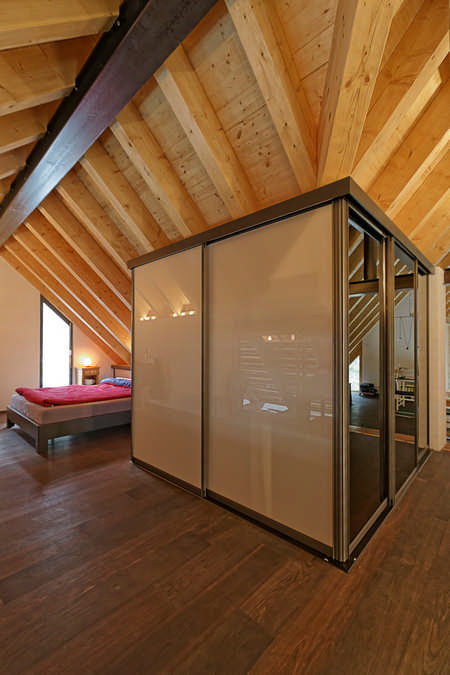 Begehbarer Kleiderschrank
