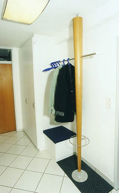 Säulengarderobe | Tagesgarderobe 2